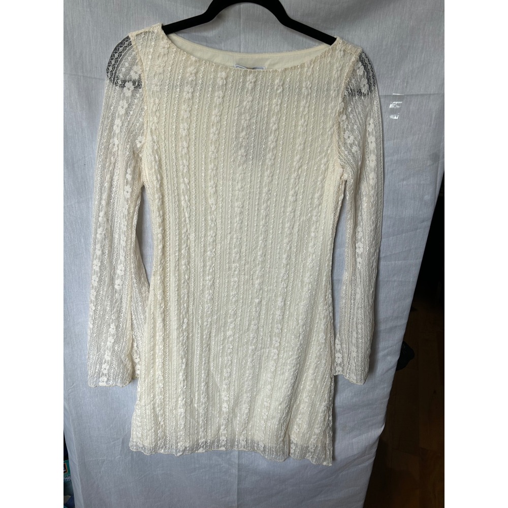 RIHOAS Cream Floral Lace Long Sleeve Boat Neck Bodycon Mini Dress Small NWT